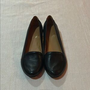 Naturalizer Women's Black Leather Loafers